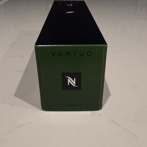 Nespresso Vertuo Stormio in Black and Green